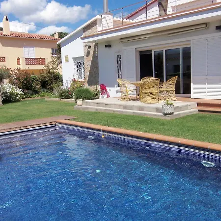 Lively Holiday In With Swimming Pool * L' Escala
